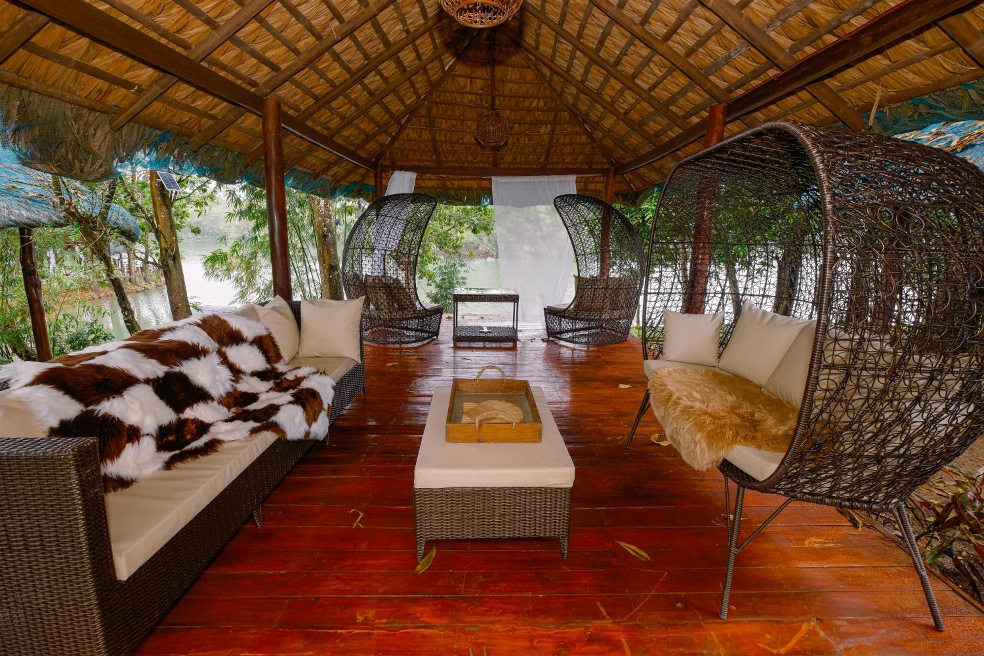 Almost Heaven Lake Resort By Cocotel Cavinti Exterior photo